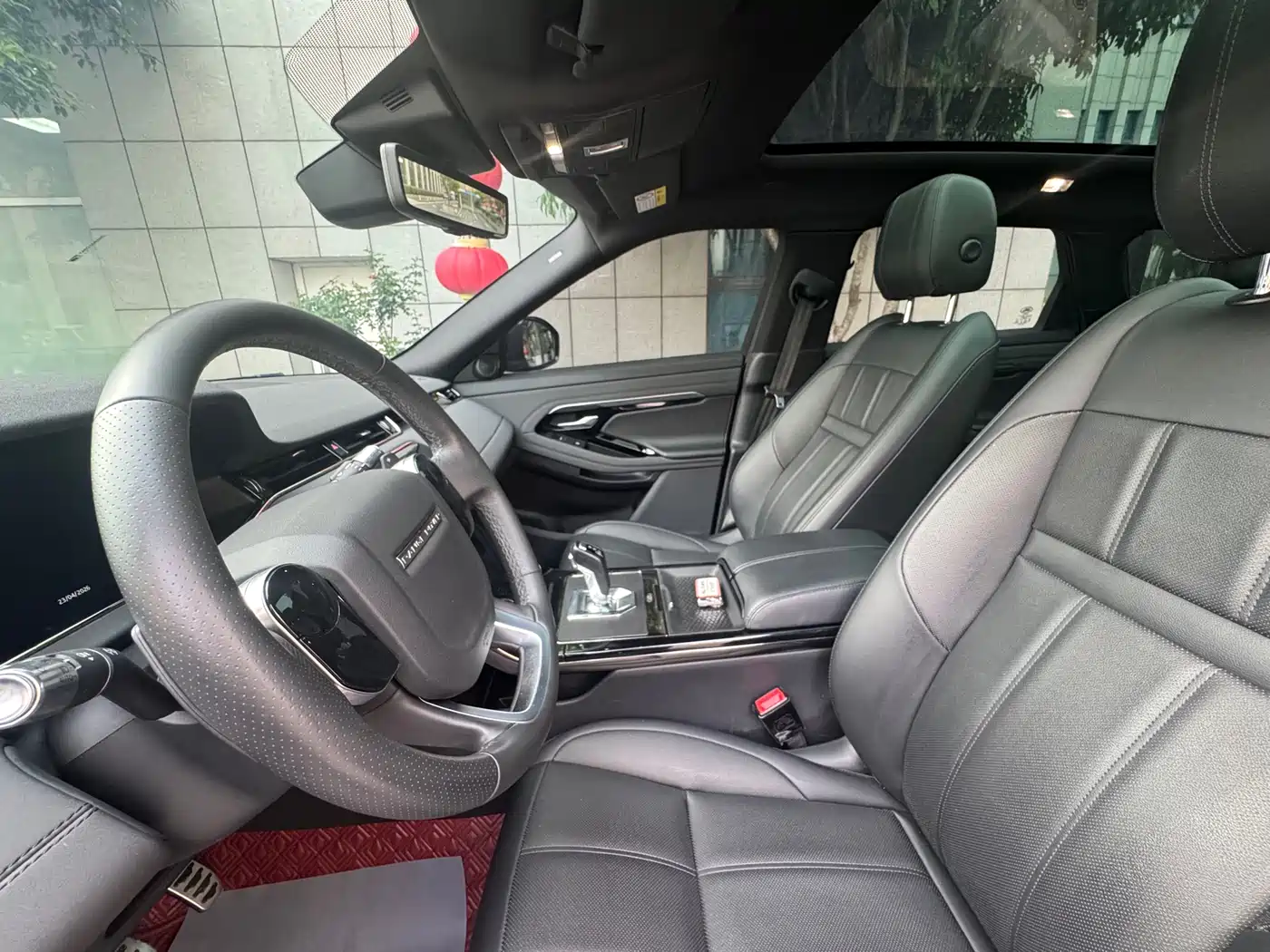 Land Rover Range Rover Evoque 2020 Model 249PS R-DYNAMIC S Gloss Black Sport Edition фото 13