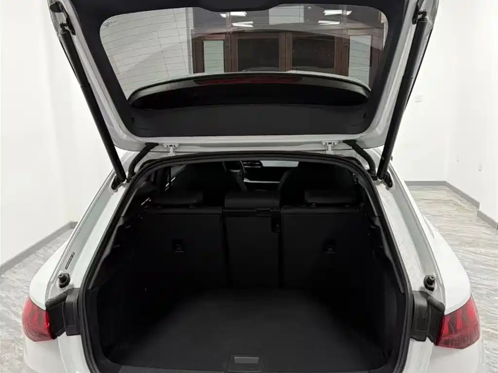 Audi A3 2023 Sportback 35 TFSI Progressive Sport фото 7