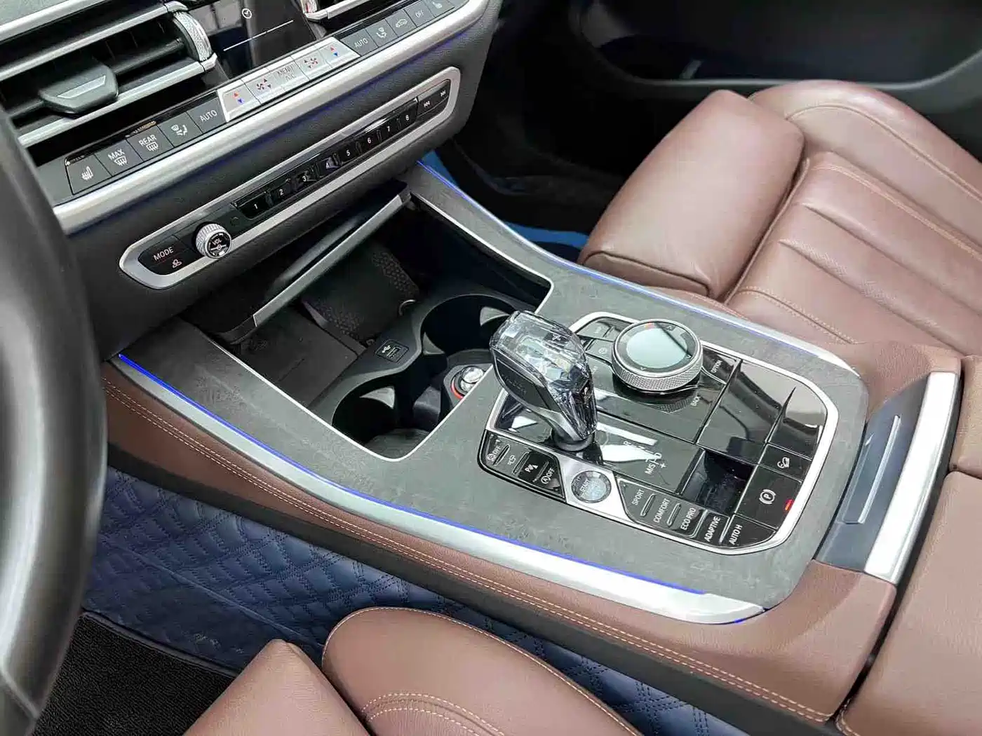 BMW X5 (Import) 2020 xDrive40i M Sport Package фото 24