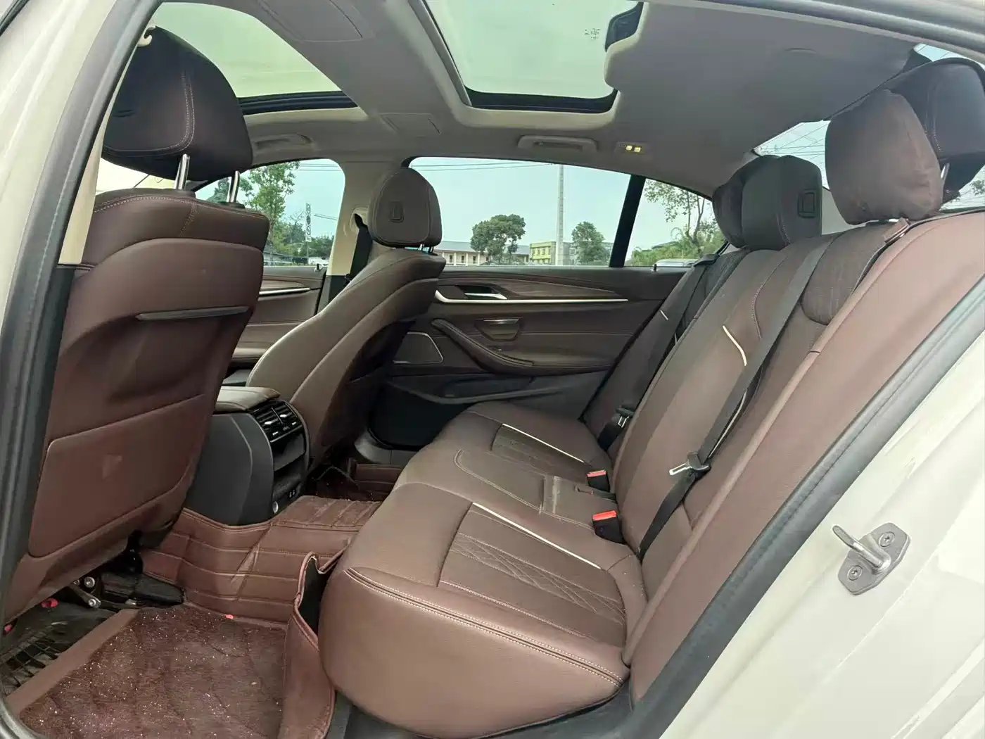 BMW 5 Series 2022 530Li Leading Luxury Package фото 9