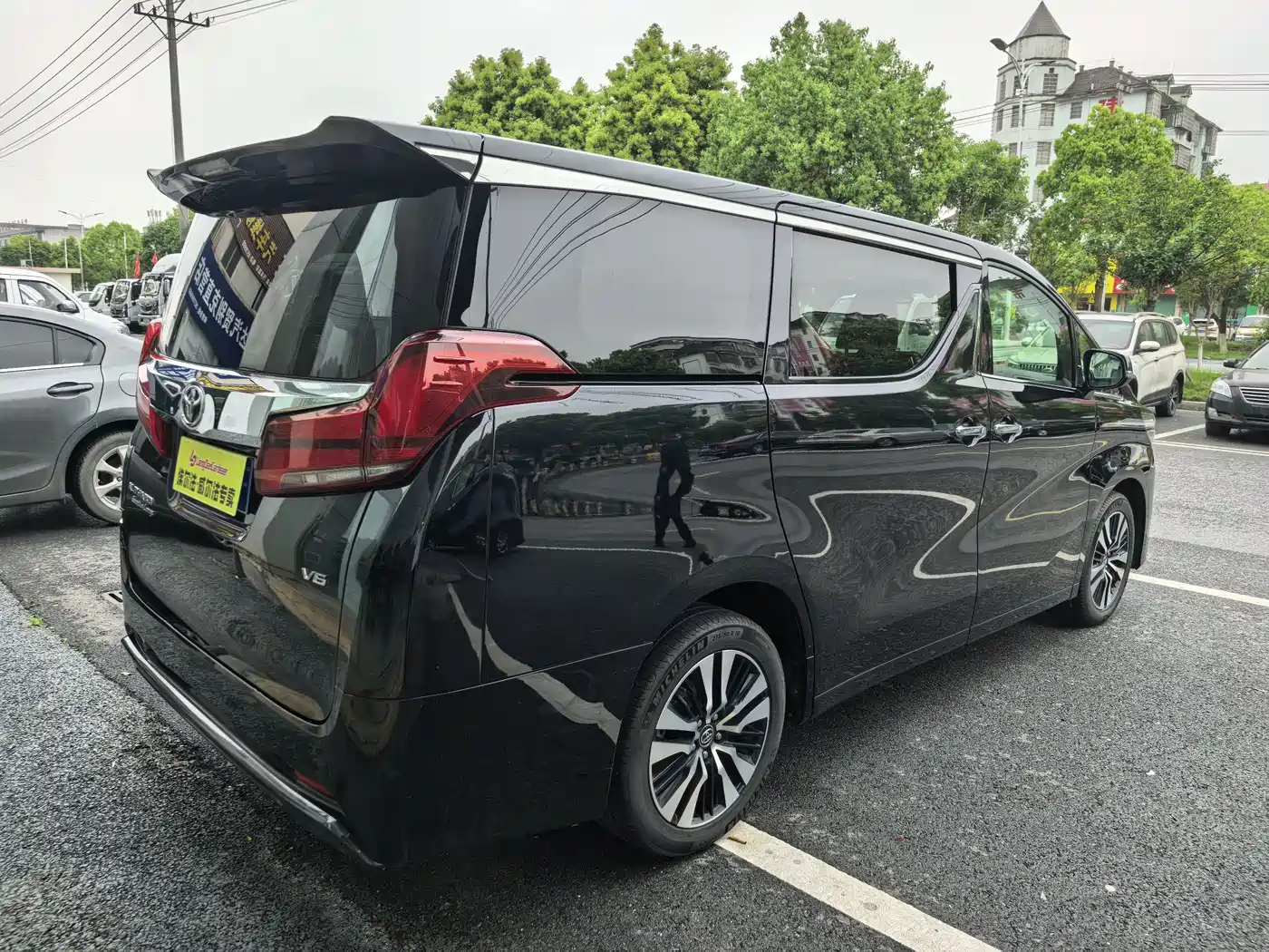 Toyota Alphard 2018 Facelift 3.5L Premium Edition фото 6