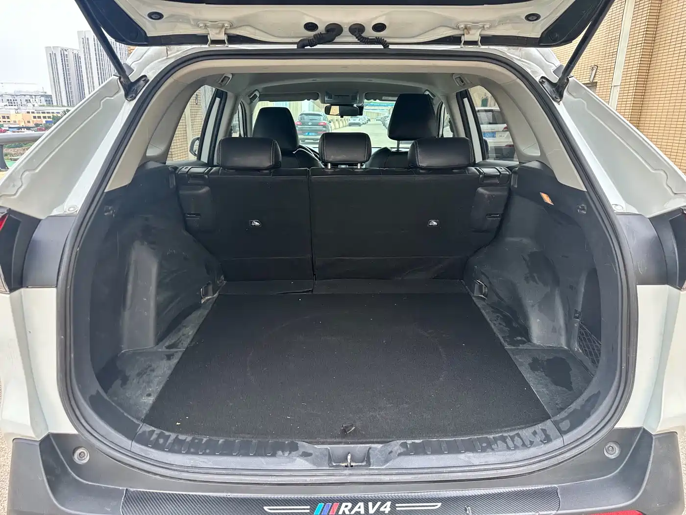 Toyota RAV4 Rongfang 2022 2.0L CVT 2WD Urban Edition фото 15