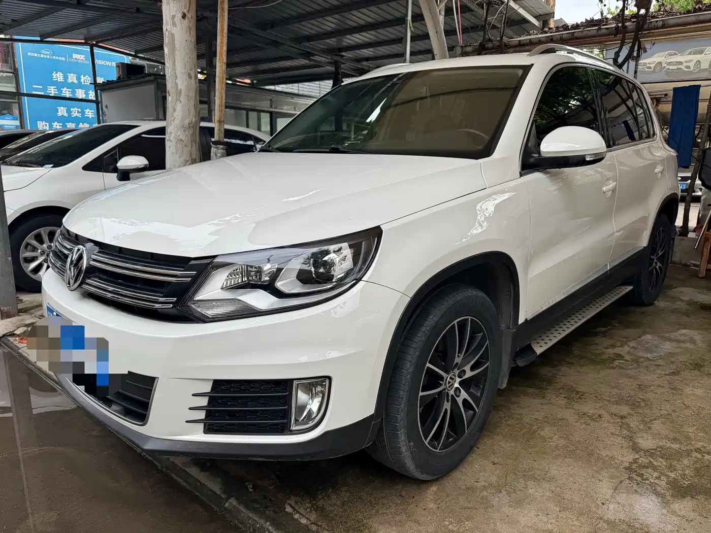 Volkswagen Tiguan 2016 Model 300TSI Automatic 2WD Luxury Edition