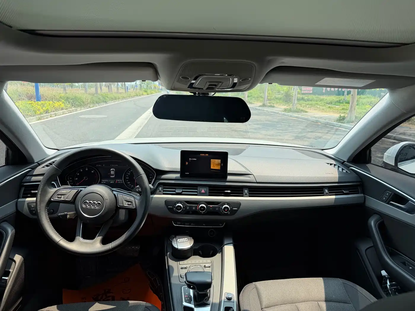 Audi A4L 2019 40 TFSI Progressive (China V) фото 8
