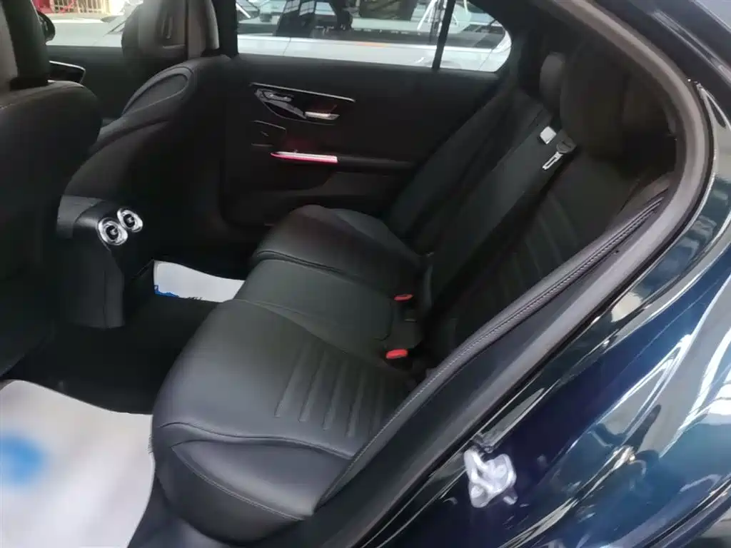 Mercedes-Benz C-Class 2024 C 260 L Sport фото 13