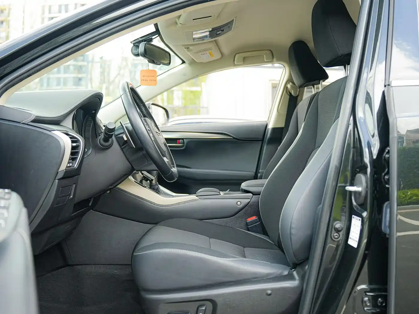 Lexus NX 2020 200 FWD Sharp Edition China V фото 10