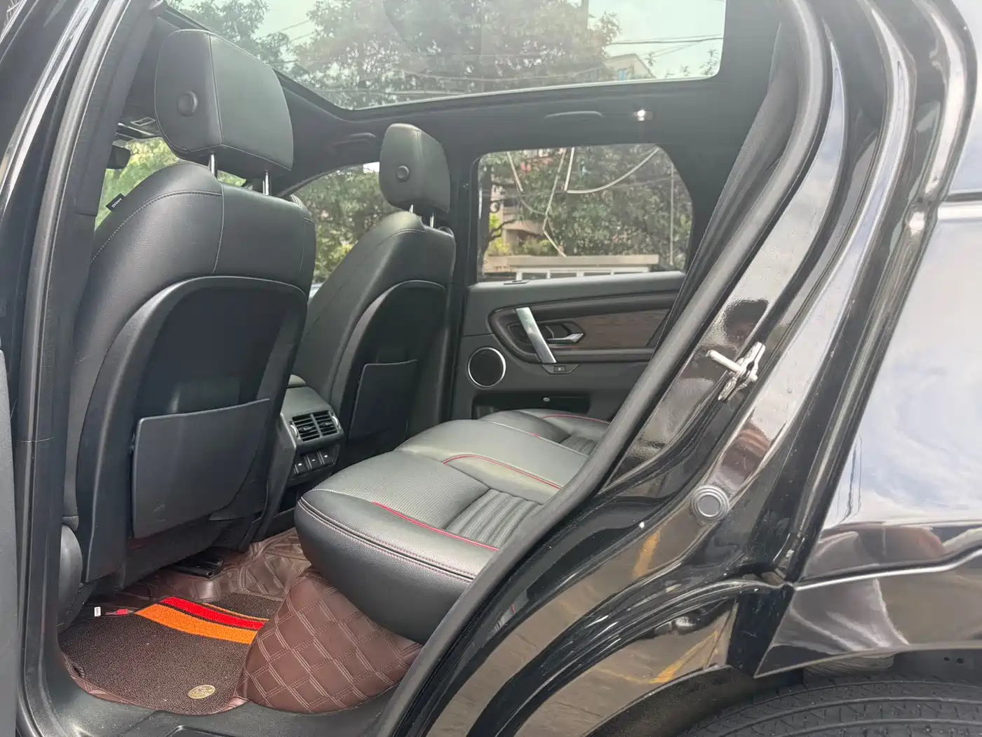 Land Rover Discovery Sport 2021 249PS R-Dynamic SE Performance Technology Edition 5-seater фото 9