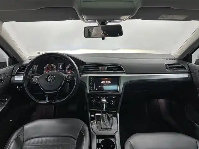 Volkswagen Lamando 2019 280TSI DSG Comfort Edition China VI фото 3