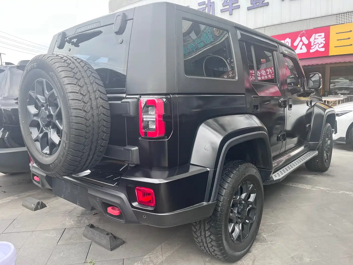 BAIC ORV Beijing Offroad BJ40 2024 2.0D Blade Hero Glory Edition фото 17