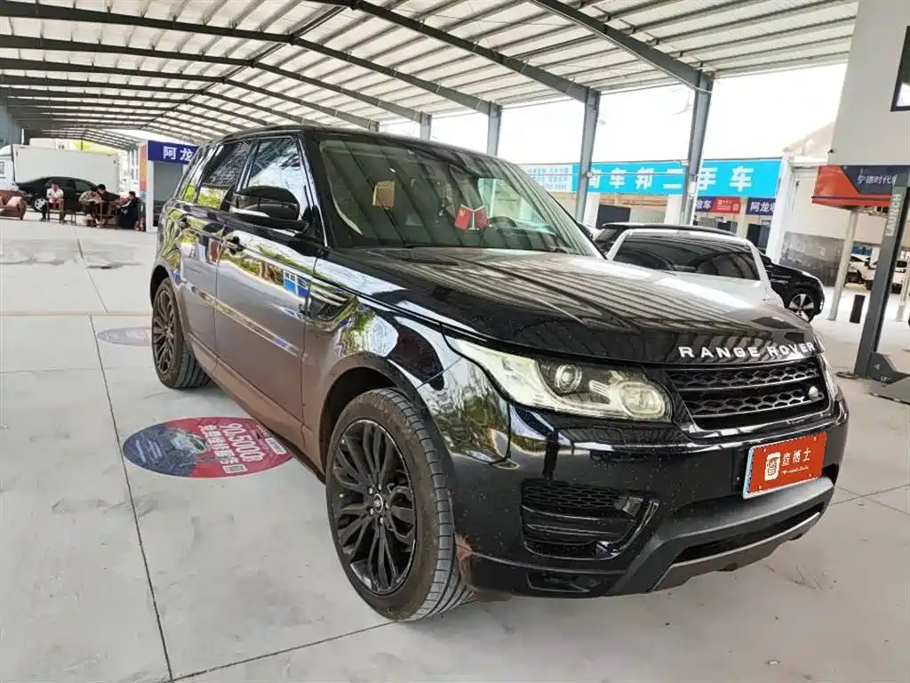 Land Rover Range Rover Sport фото 5