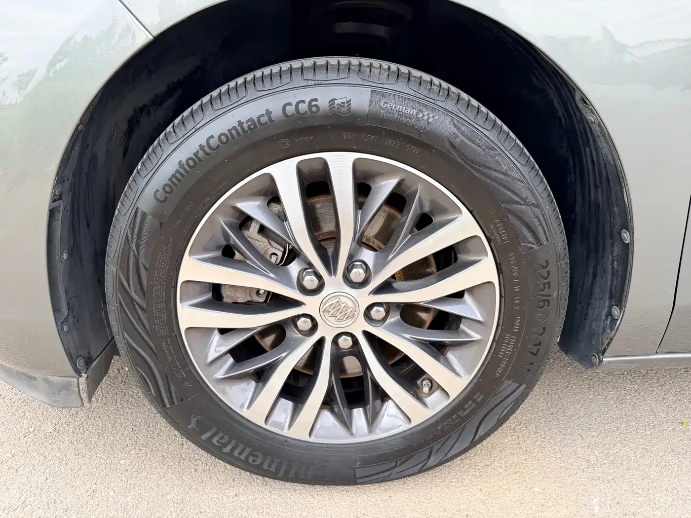 Buick GL8 2017 ES 28T Luxury China V фото 16