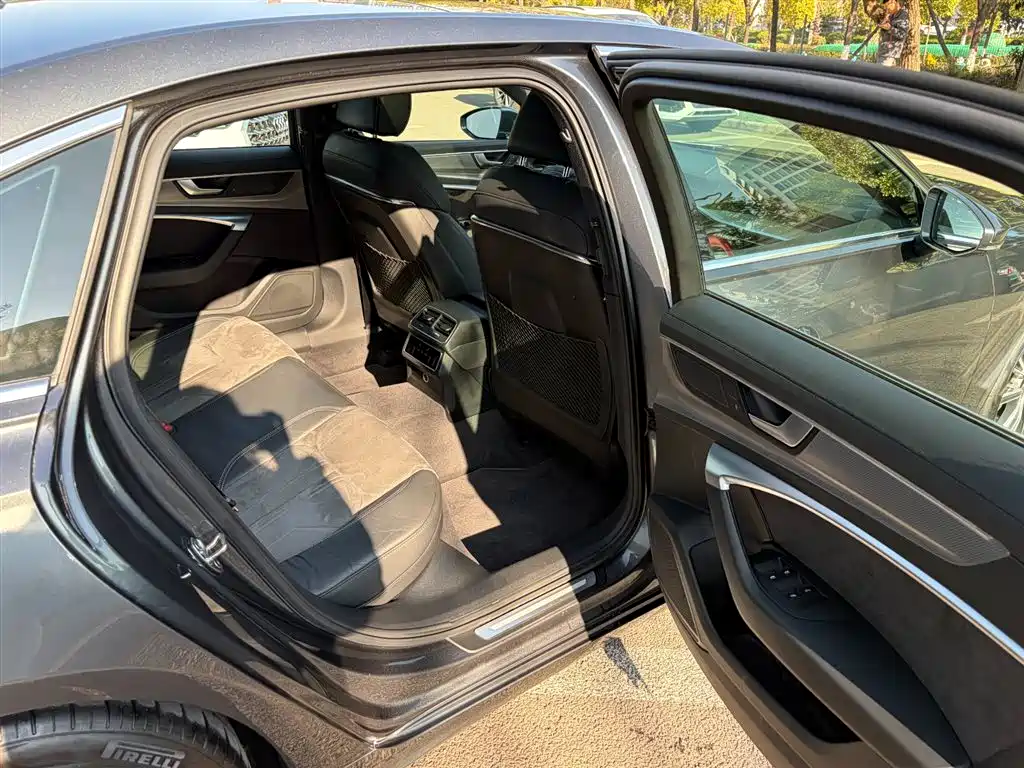 Audi A6L 2019 45 TFSI quattro Premium Dynamic фото 20