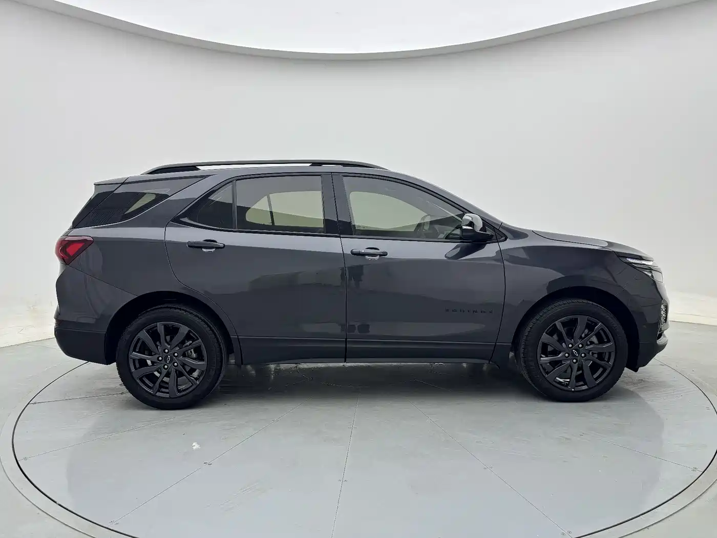 Chevrolet Equinox 2021 550T RS 4WD Intelligent Defender Edition фото 7