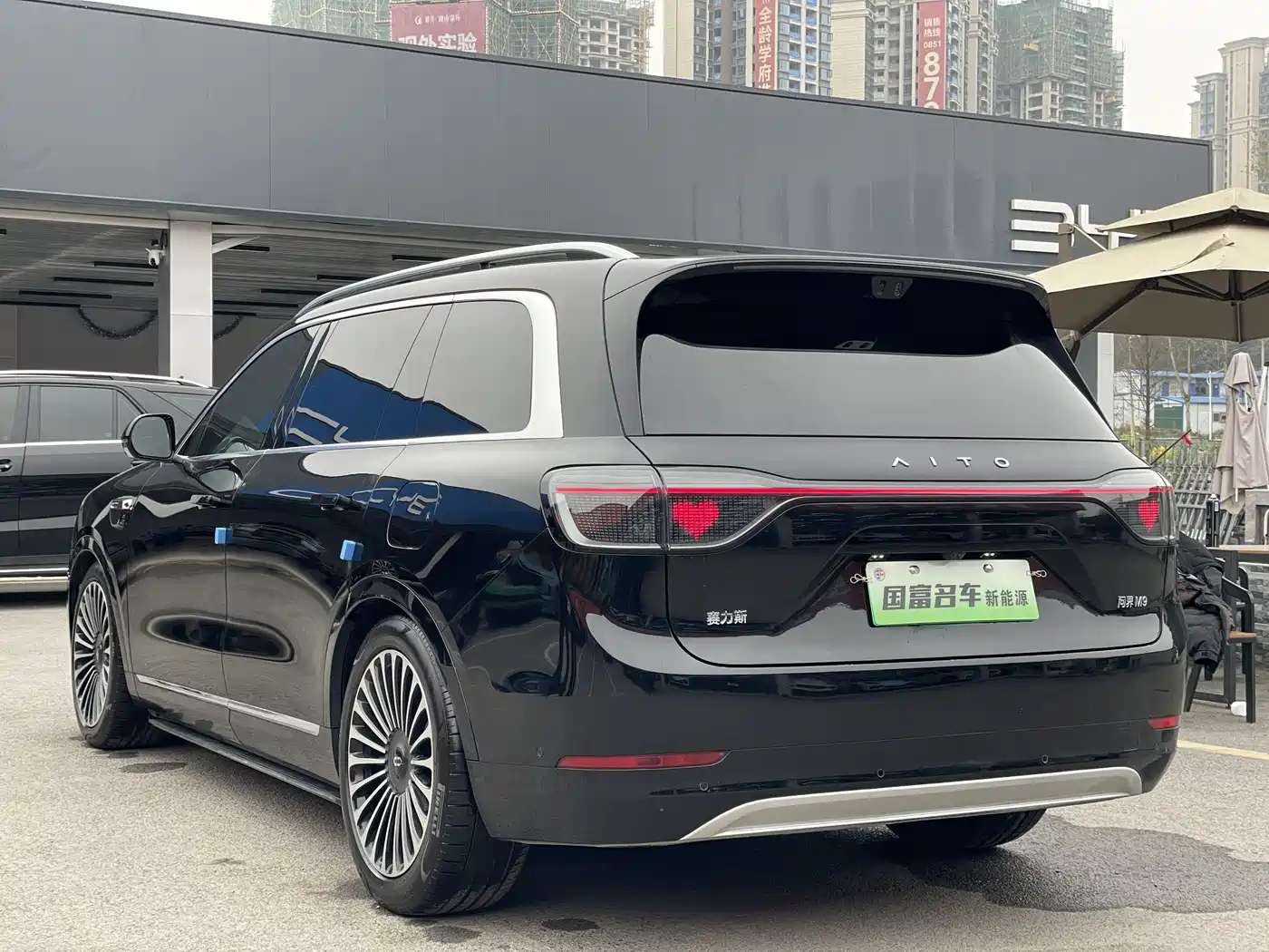 AITO Wenjie AITO M9 2025 Extended Range Ultra 52kWh 6-Seater фото 22