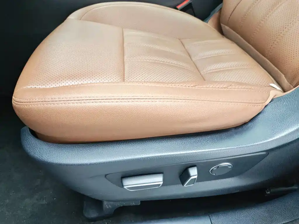 Changan CS95 2017 2017 2.0T AWD Intelligent Control Edition