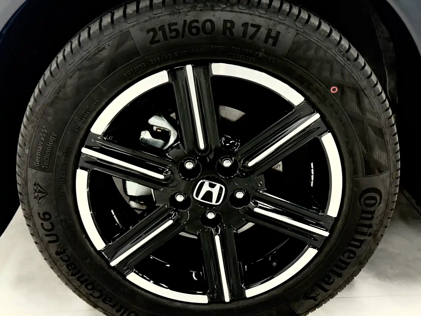 Honda Vezel 2024 2023 1.5L CVT Elite Edition