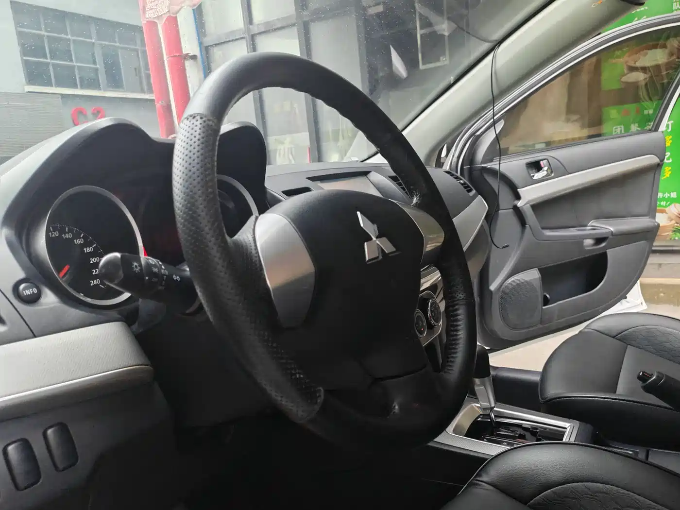 Mitsubishi Lancer EX 2015 1.8L CVT Fashion Edition China V фото 7
