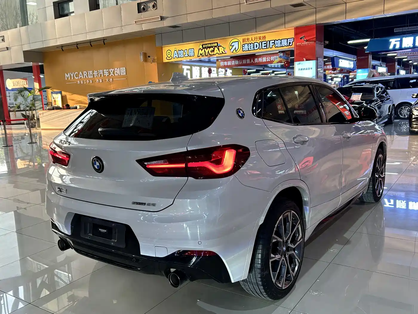 BMW X2 2021 sDrive25i Shadow Night Edition фото 11