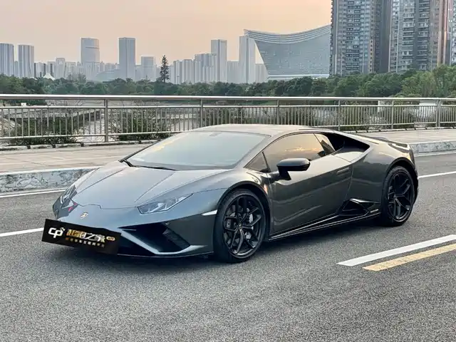 lamborghini huracán