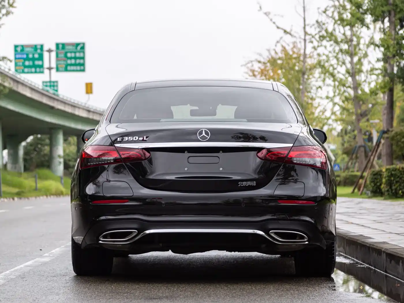 Mercedes-Benz E-Class New Energy 2023 E 350 e L Plug-in Hybrid Sport Sedan фото 3