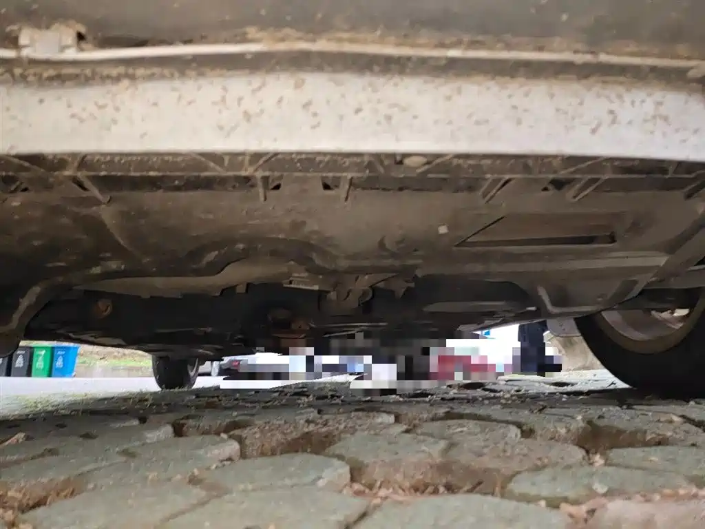 Volkswagen Polo 2014 1.6L Automatic Comfort Edition фото 23