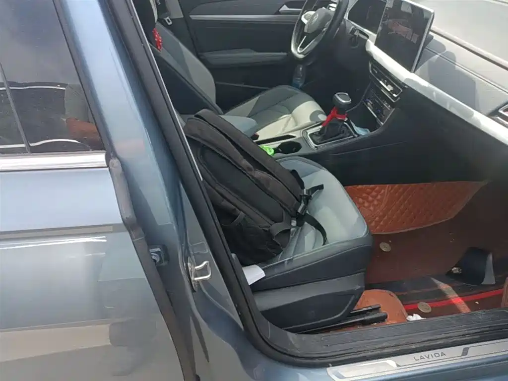 Volkswagen Lavida 2023 Model 280TSI DSG Eternal Edition фото 25