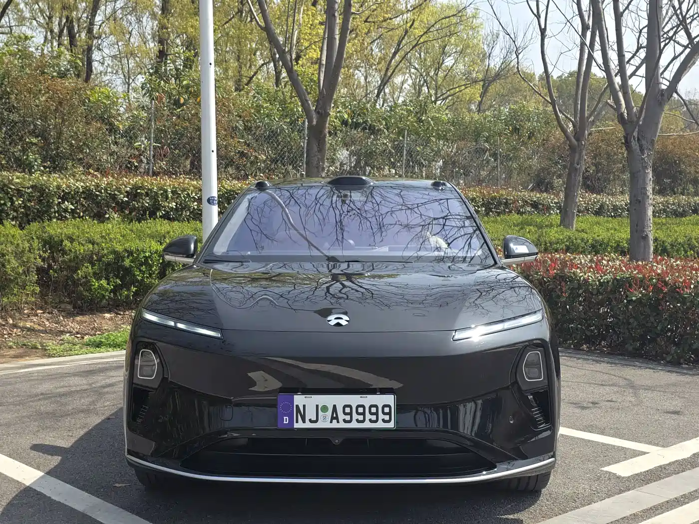 NIO NIO ET9