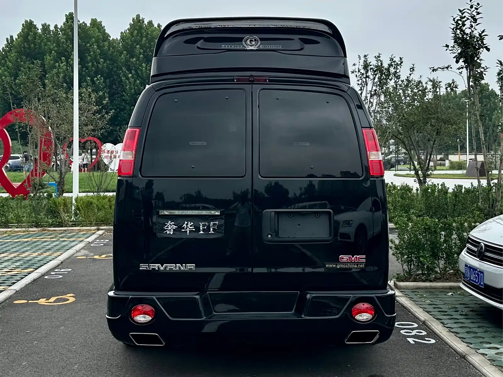 Фото 4 - GMC Savana