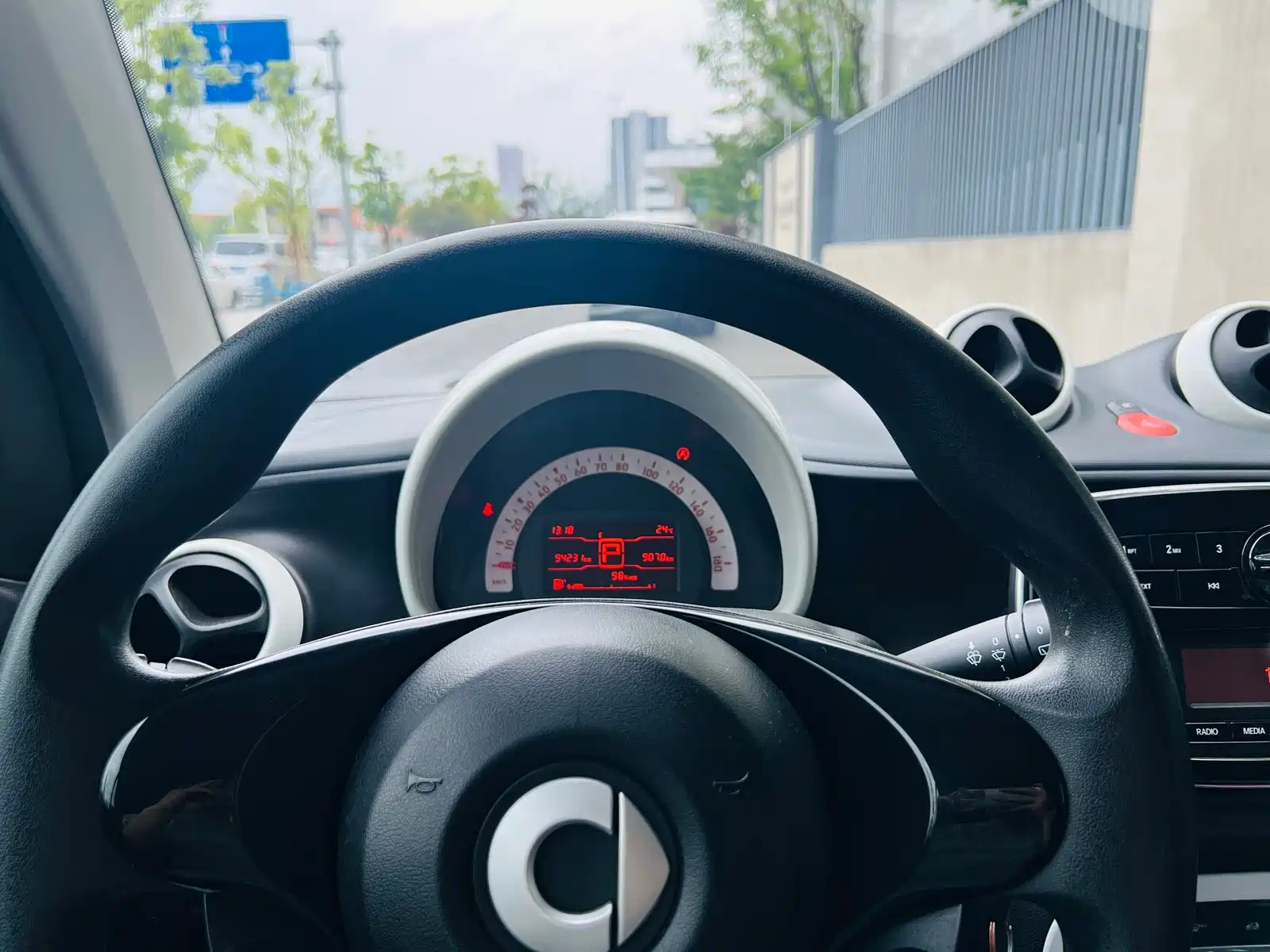 Фото 9 - smart fortwo