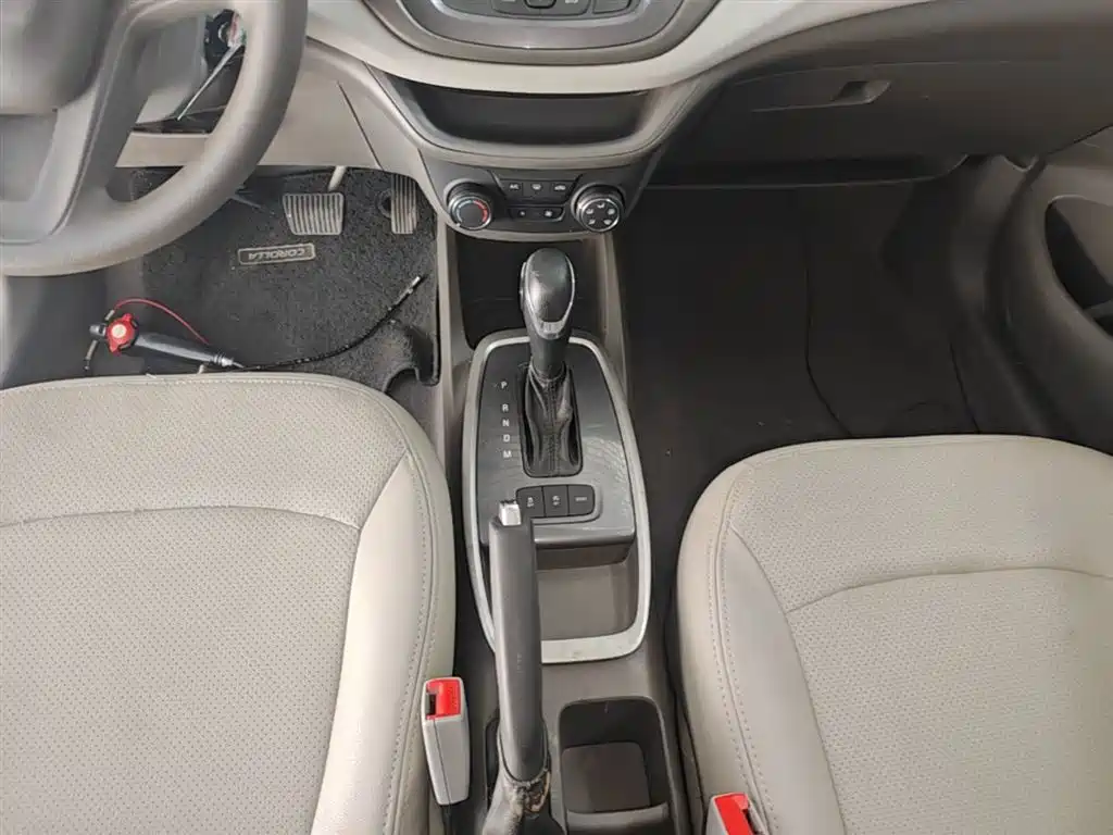 Chevrolet Lova RV 2016 1.5L Automatic Easy-Ride фото 14