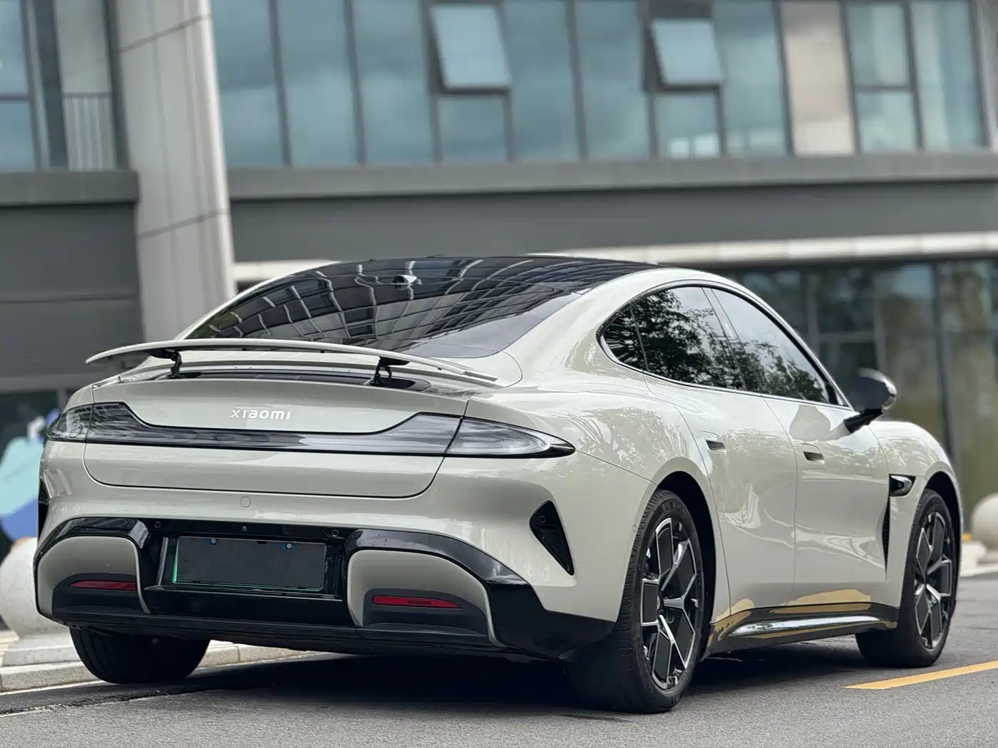 XIAOMI CAR XIAOMI SU7