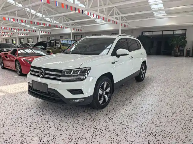 Volkswagen Tharu 2023