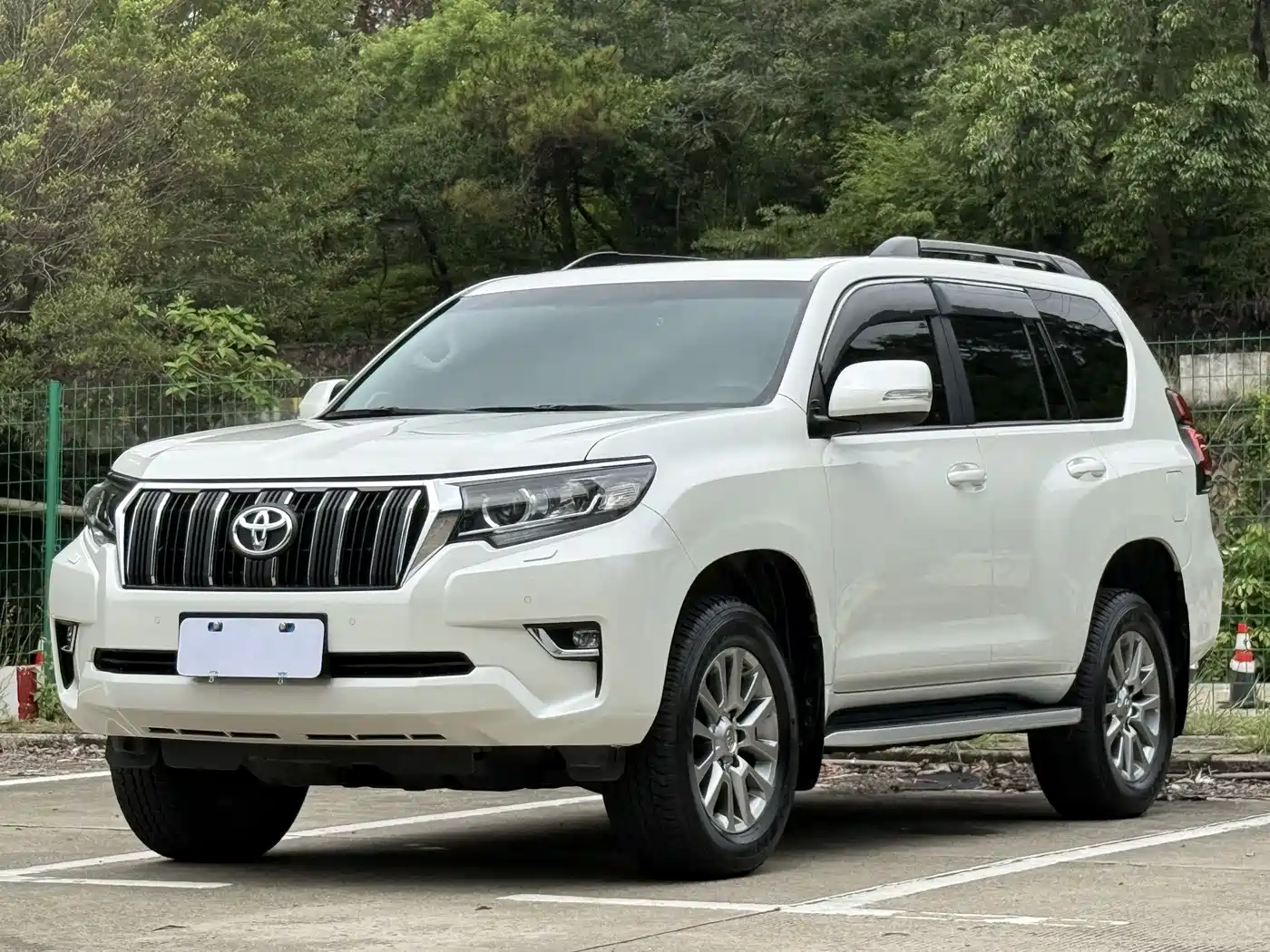 Toyota Prado 2018 3.5L Automatic TX-L Rear-mounted Spare Tire