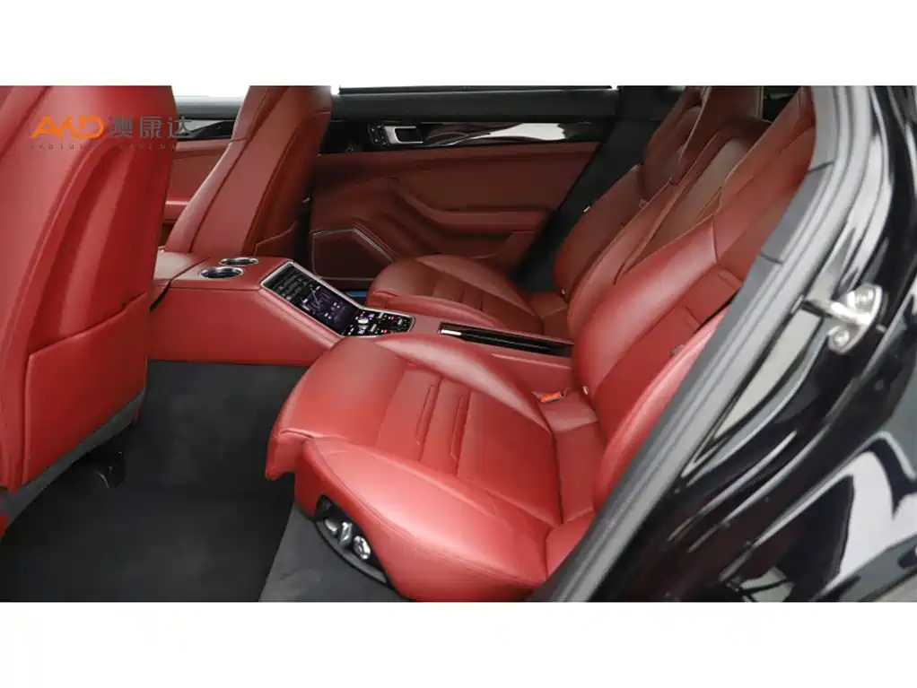 PORSCHE PANAMERA NEW ENERGY