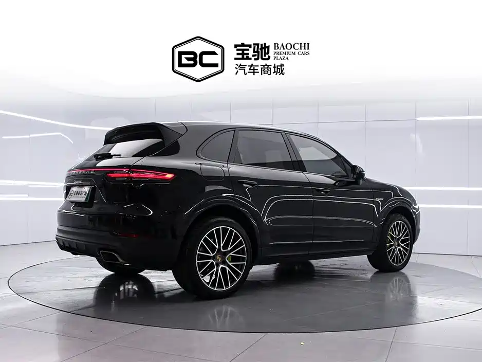 Porsche Cayenne New Energy 2023 Cayenne E-Hybrid 2.0T фото 3