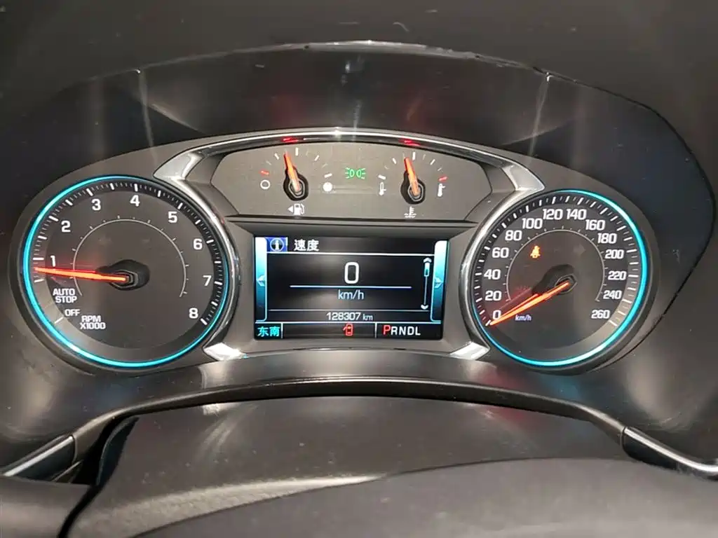 Chevrolet Equinox 2018 550T Automatic 4WD Guardian Edition фото 12