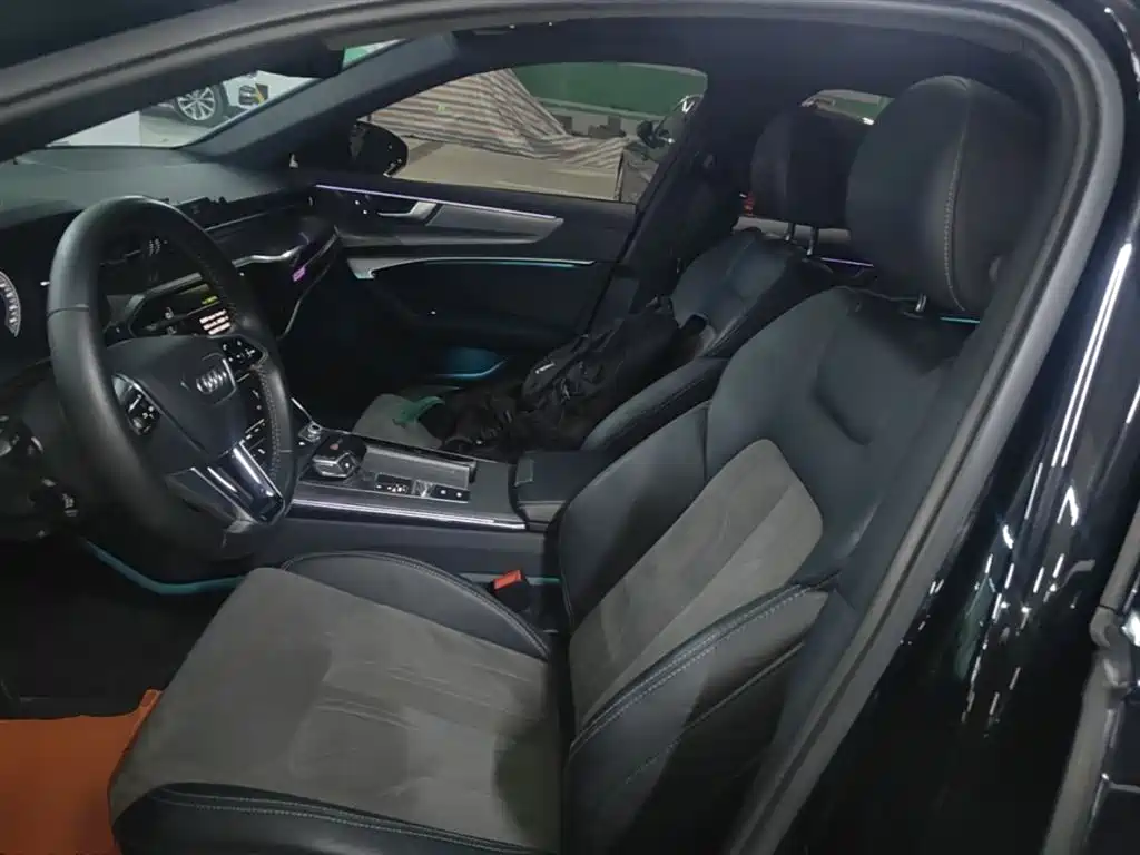 Audi A6L New Energy 2020 55 TFSI e quattro фото 15