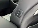 Фото 14 - Toyota Vellfire
