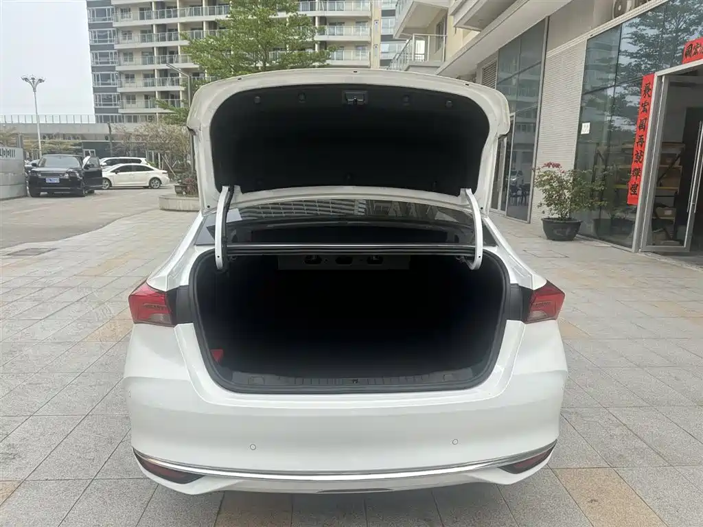 Buick Verano 2023 Pro Joy Edition фото 25