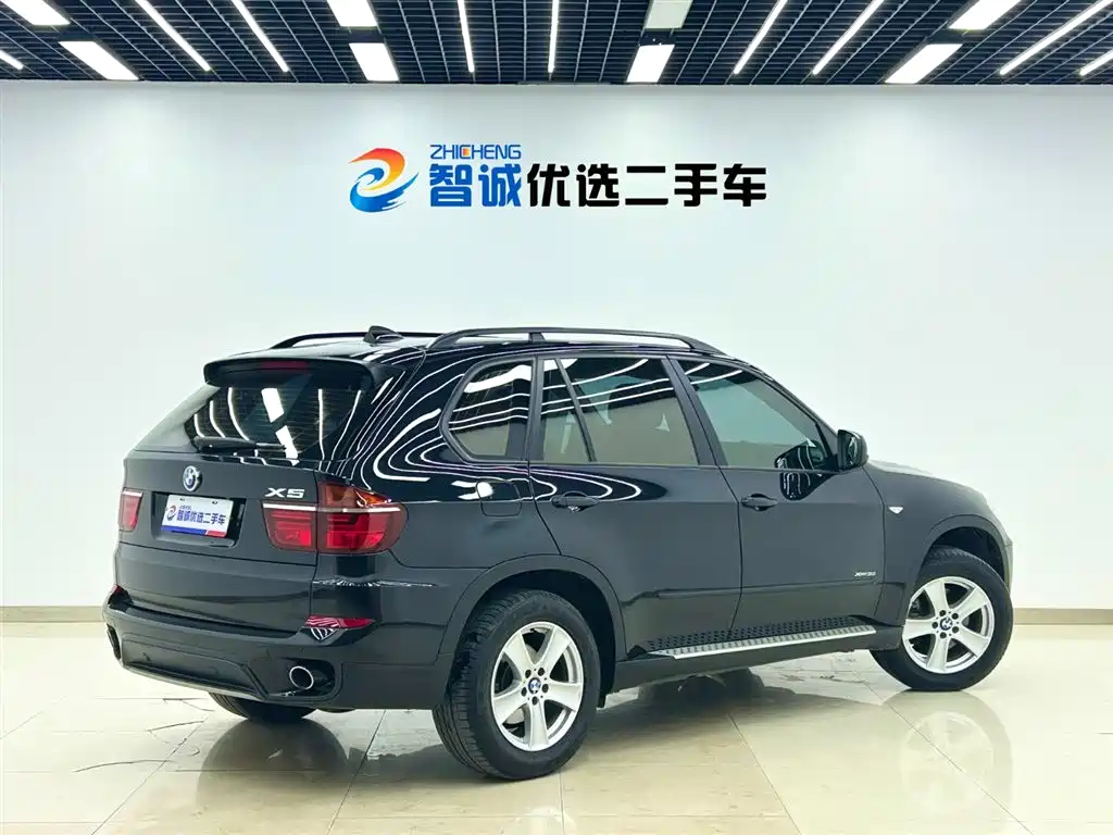 BMW X5 (Import) 2013 xDrive35i Leading фото 23