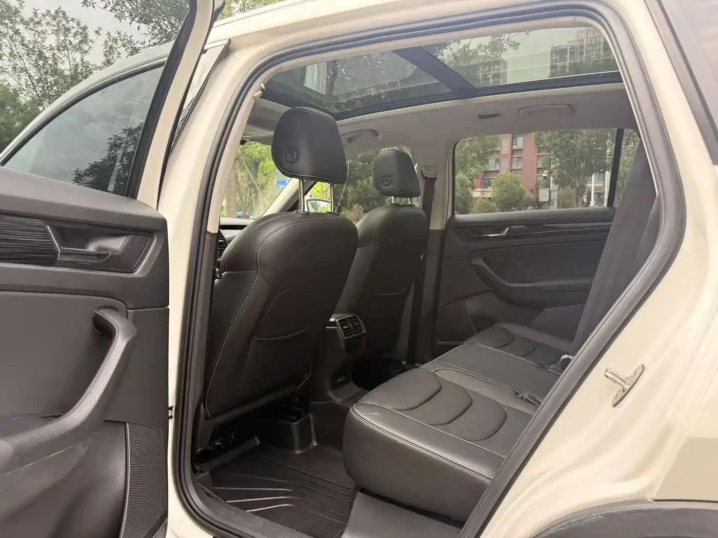 Škoda Kodiaq 2018 Facelift TSI330 5-seat 2WD Premium Luxury Edition фото 14