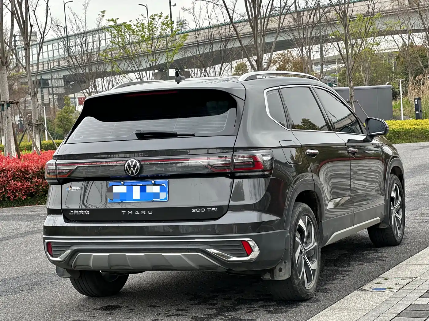 Volkswagen Tharu 2023 300TSI 2WD Full Moon Edition фото 6