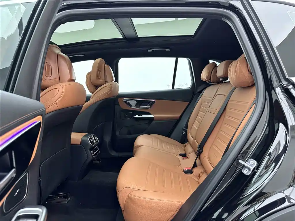Mercedes-Benz GLC 2025 Facelift GLC 260 L 4MATIC Dynamic фото 19
