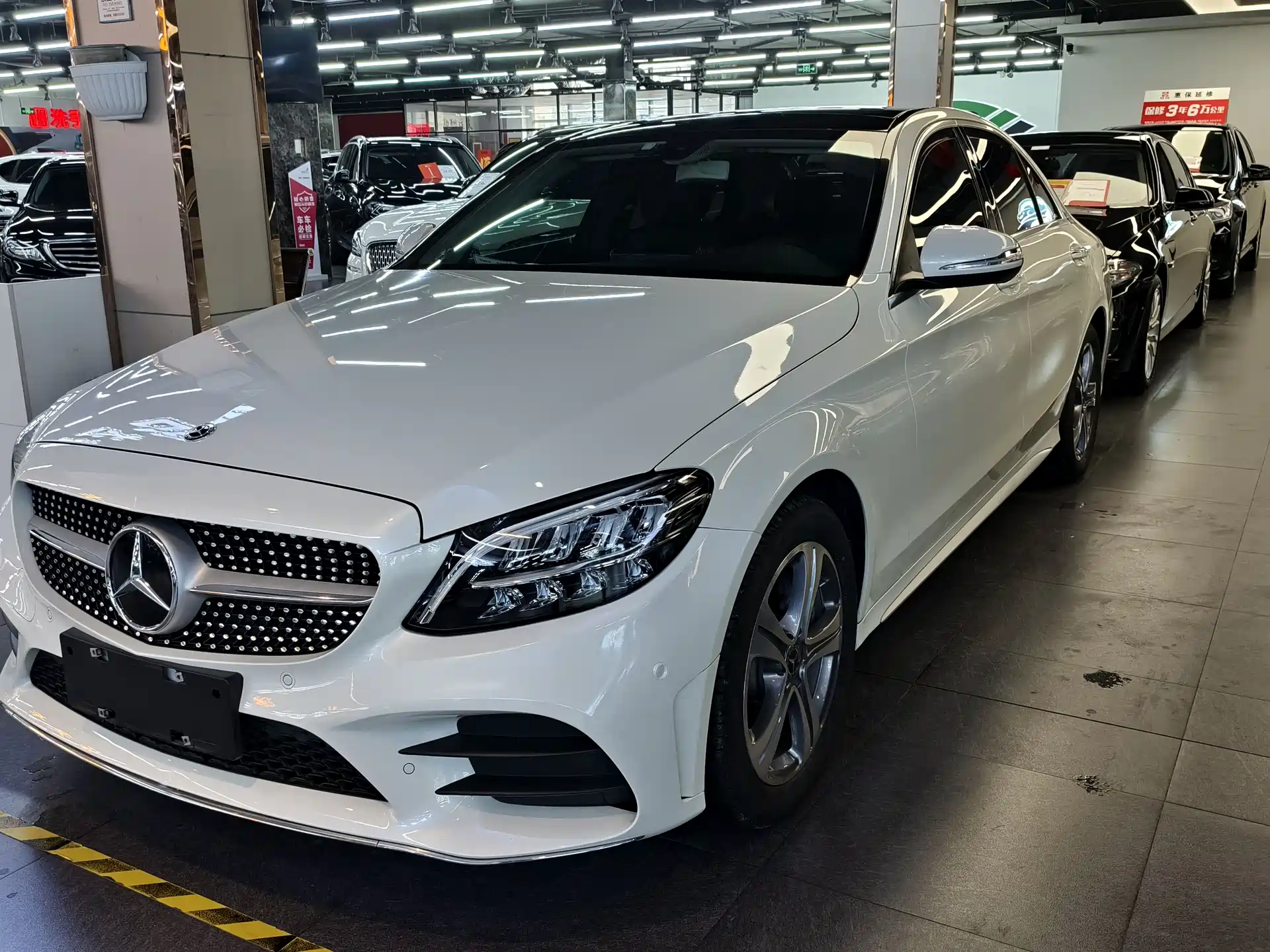 Фото 1 - Mercedes-Benz C-Class