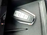 Photo 9 - Geely Atlas
