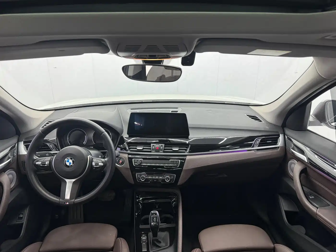 BMW X1 2022 sDrive20Li Premium фото 6