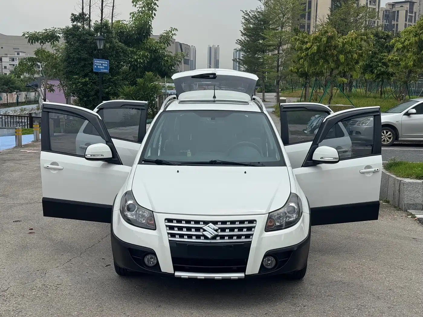Suzuki SX4 2014 2012 1.6L Automatic Sharp Ride