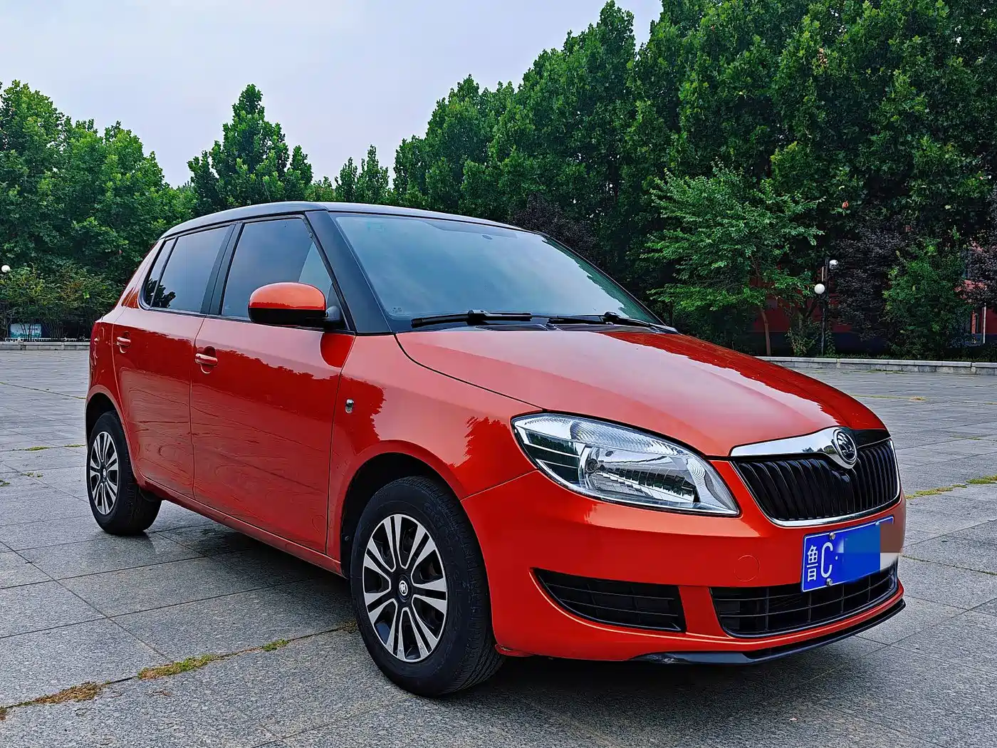 Škoda Fabia 2016 2015 1.4L Automatic Pioneer Edition