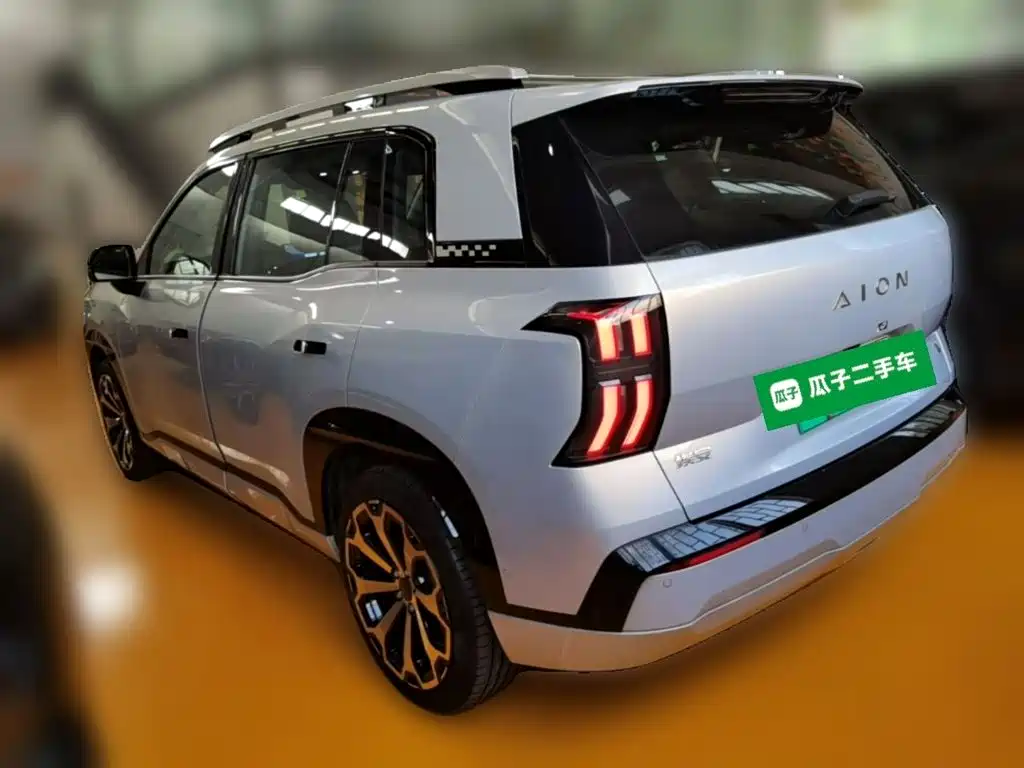 Aion V 2025 2024 Aion Tyrannosaurus 650 LiDAR Edition