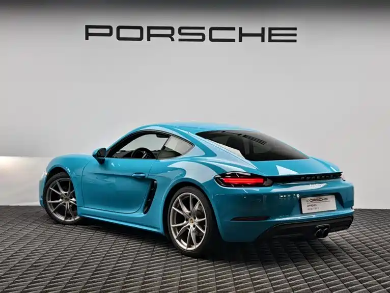 Porsche 718 2018 Cayman 2.0T фото 6